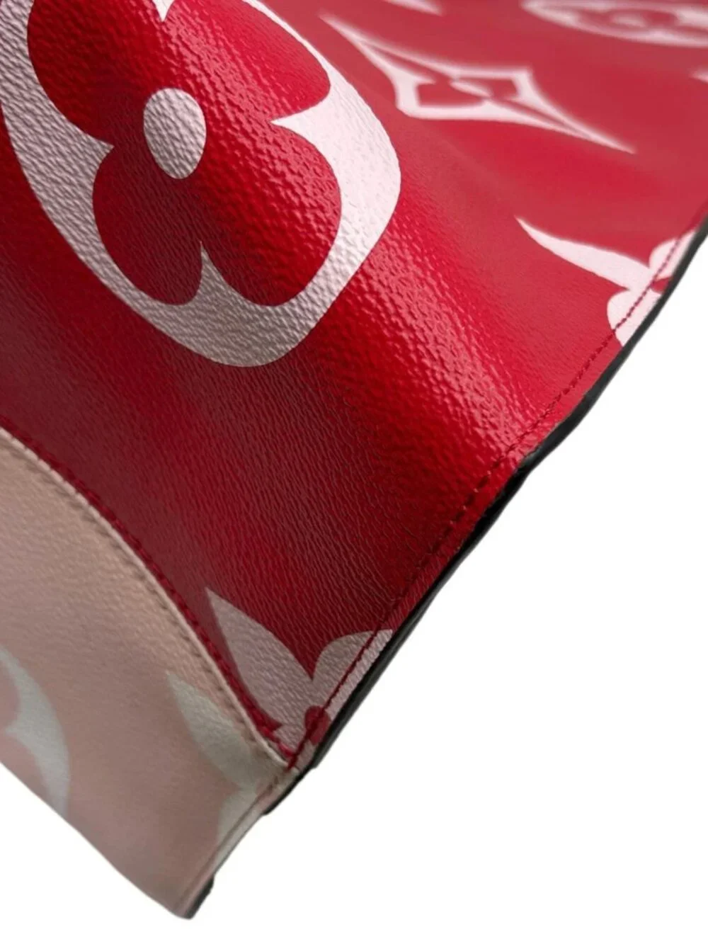 Louis Vuitton  Onthego GM Giant Monogram Tote Bag Rouge Rose